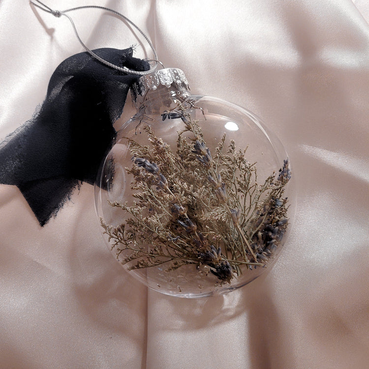 Floral Ornament - Lavender + Caspia